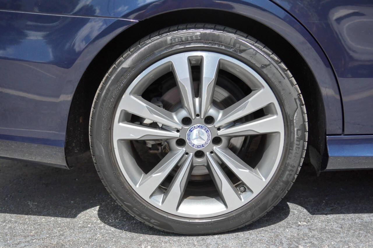 Used 2014 Mercedes-Benz E 350 Sedan w/ Premium 1 Package image 29