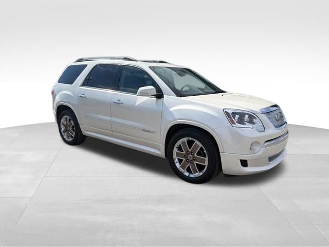 Used 2011 GMC Acadia Denali image 2