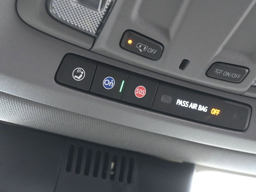 Used 2023 Chevrolet Silverado 1500 RST w/ Z71 Off-Road Package image 20