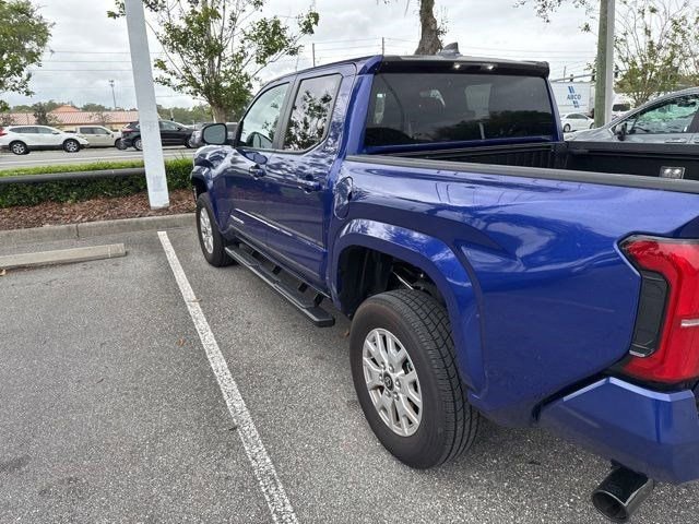 Used 2025 Toyota Tacoma SR5 image 7