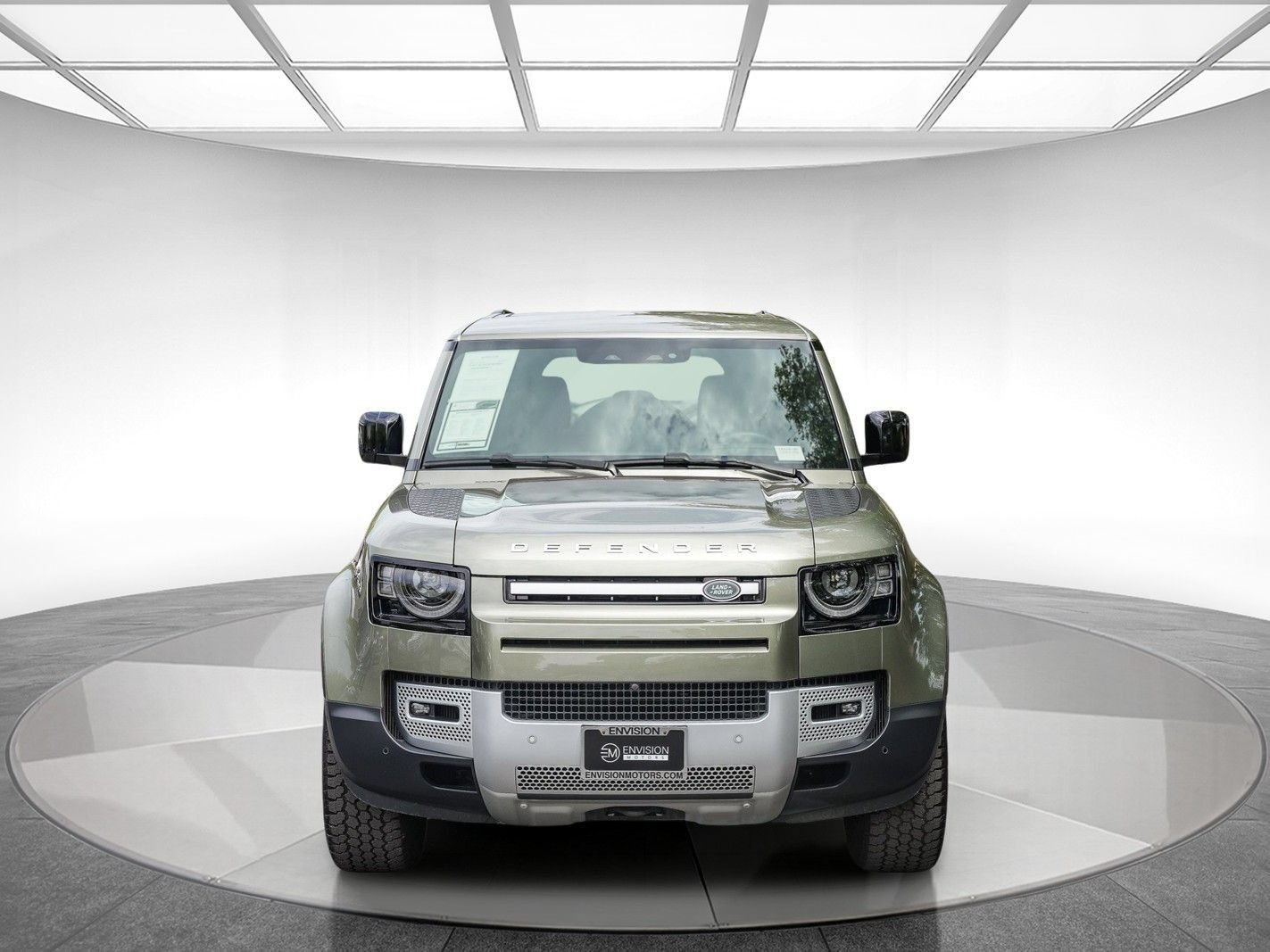 Used 2025 Land Rover Defender 110 S AWD/4WD image 6