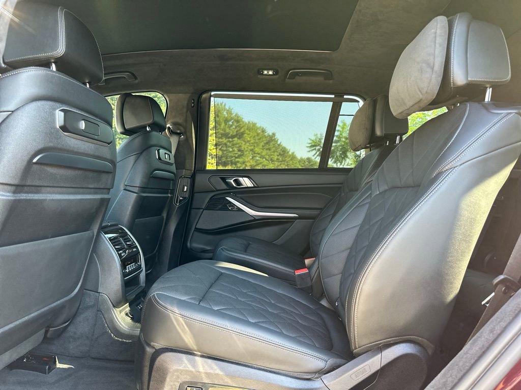 Certified 2023 BMW X7 xDrive40i w/ M Sport Package image 23