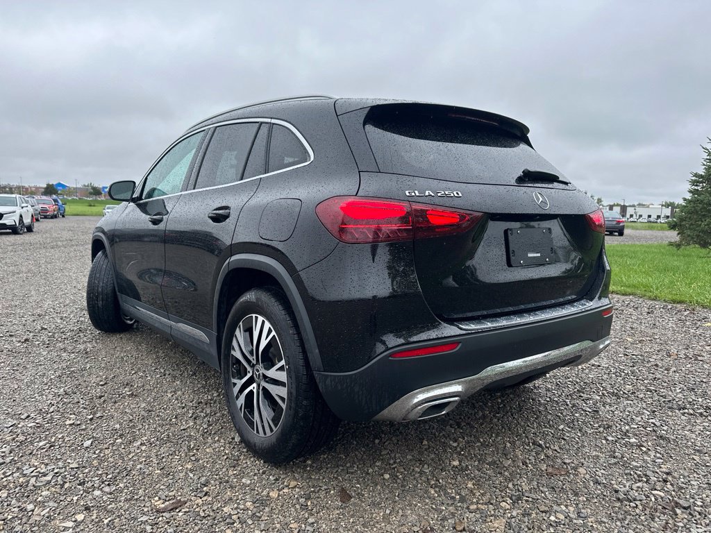 Used 2025 Mercedes-Benz GLA 250 image 7