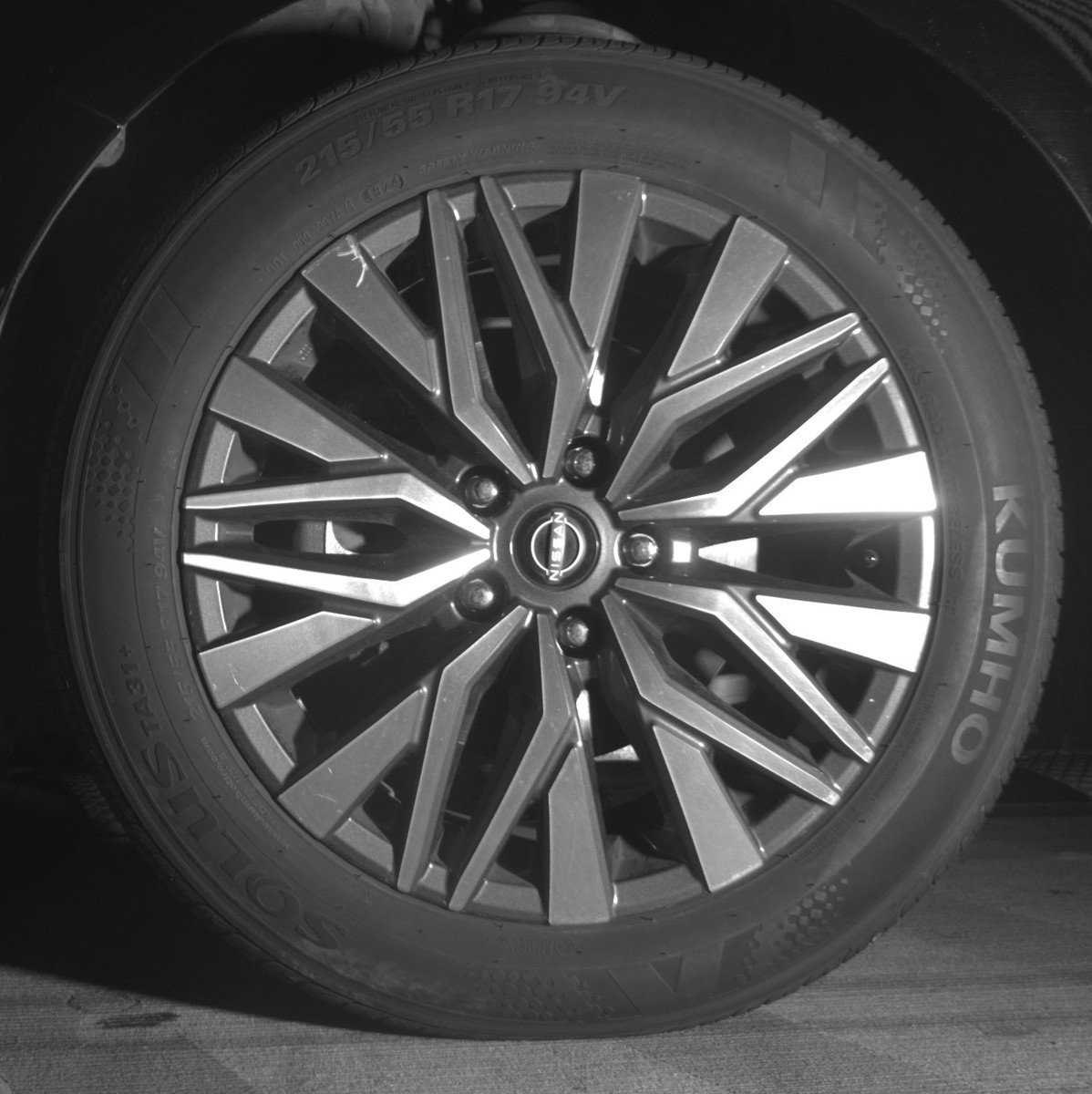 Used 2025 Nissan Altima 2.5 SV image 12