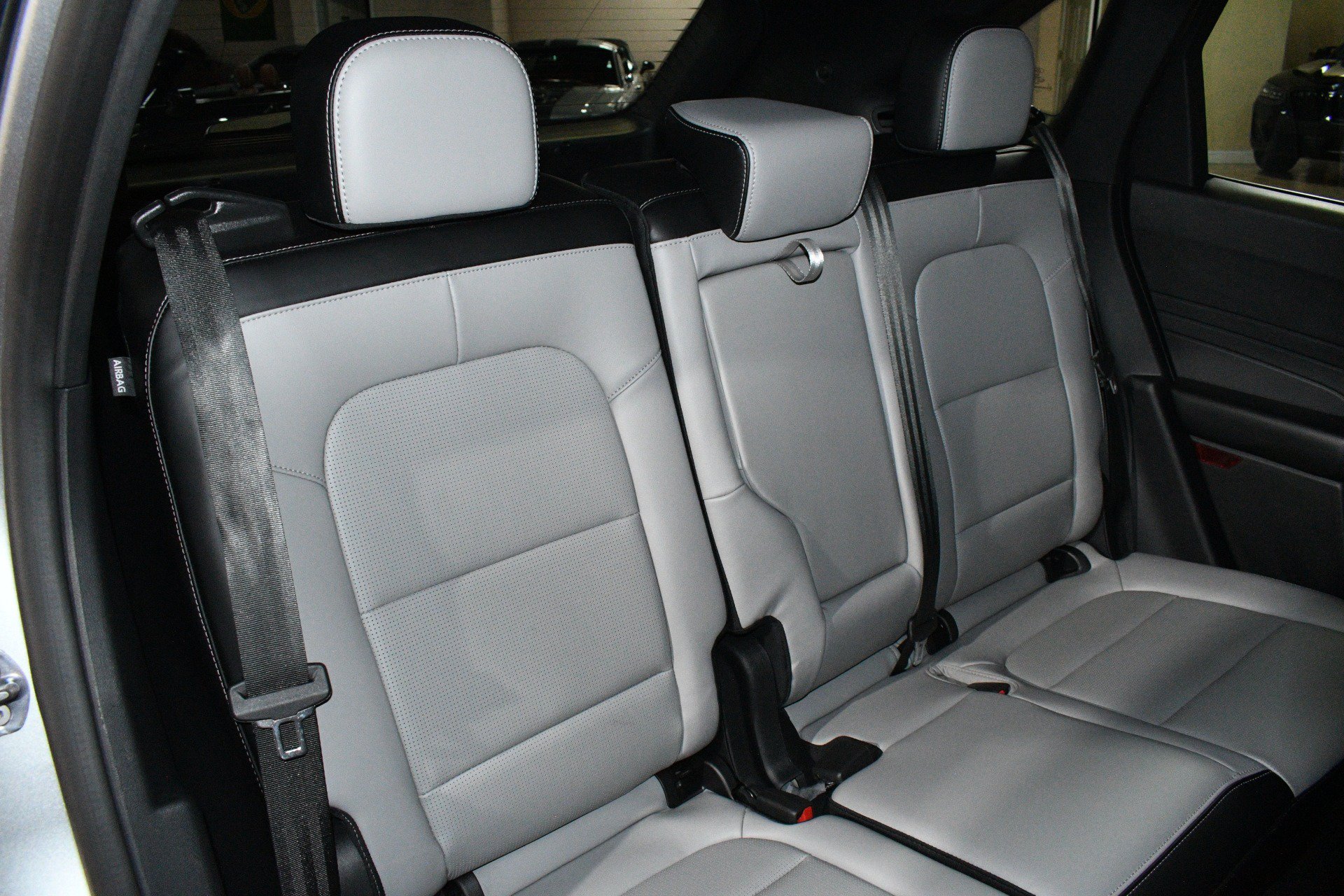 Used 2024 Ford Escape Platinum AWD/4WD image 18