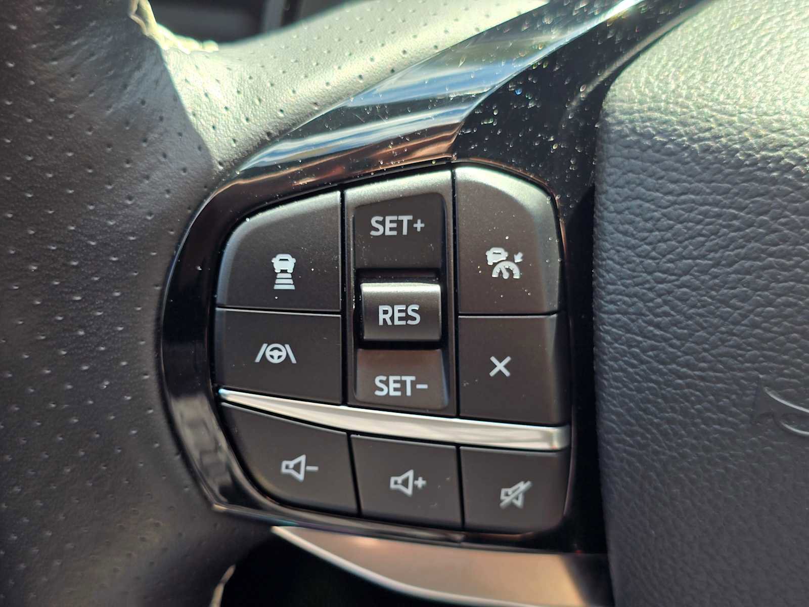 Used 2022 Ford Explorer ST w/ Equipment Group 401A image 35