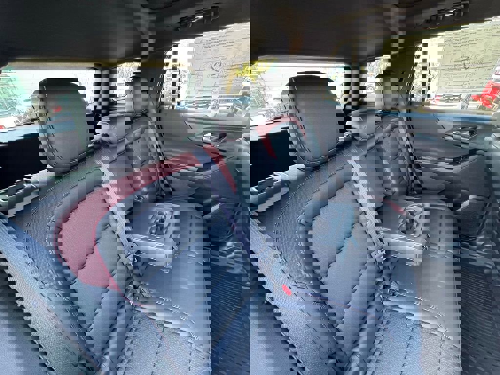 New 2026 Chevrolet Equinox RS w/ LPO, Floor Liner Package image 23