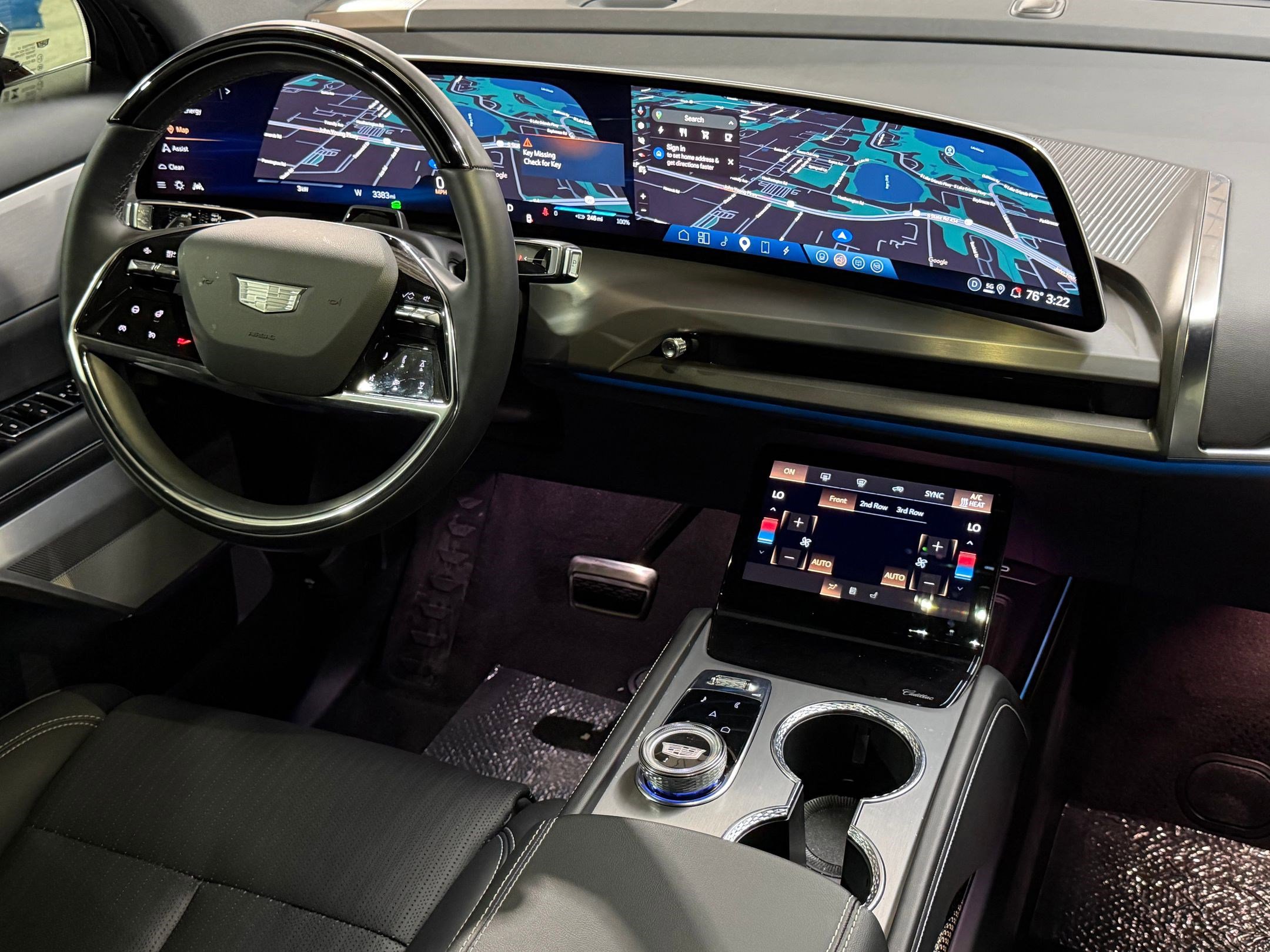 New 2026 Cadillac Vistiq Sport image 4