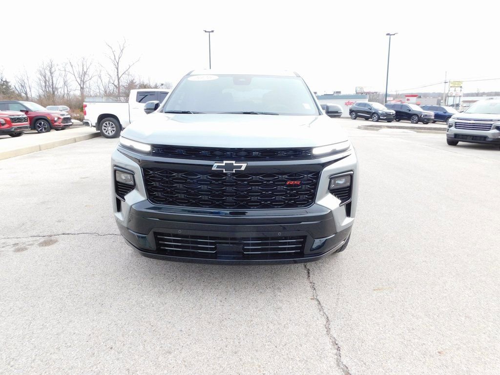 New 2026 Chevrolet Traverse RS w/ LPO, Floor Liner Package image 8