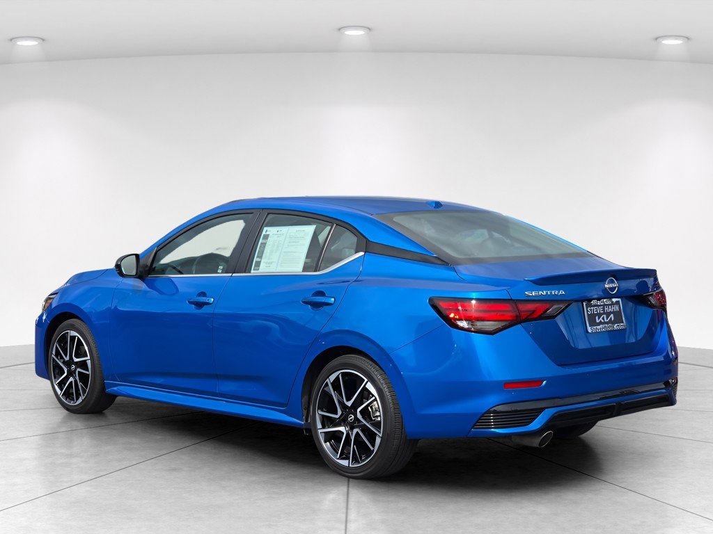 Used 2024 Nissan Sentra SR w/ SR Premium Package FWD image 4