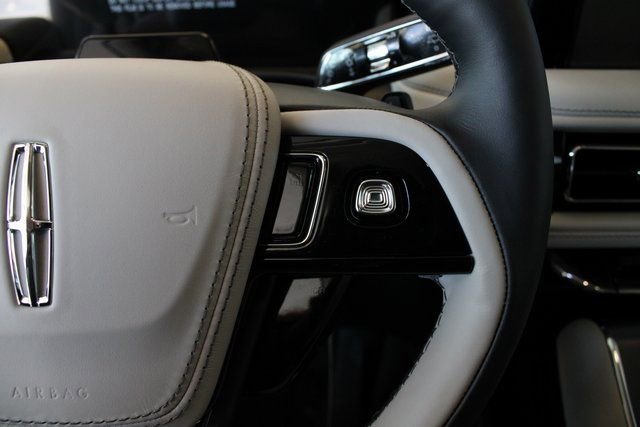New 2026 Lincoln Aviator Premiere image 42