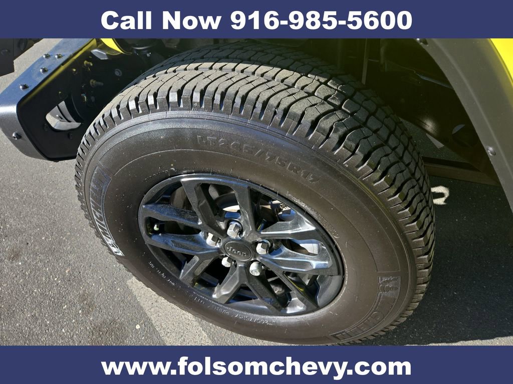 Used 2023 Jeep Wrangler Sport S image 34