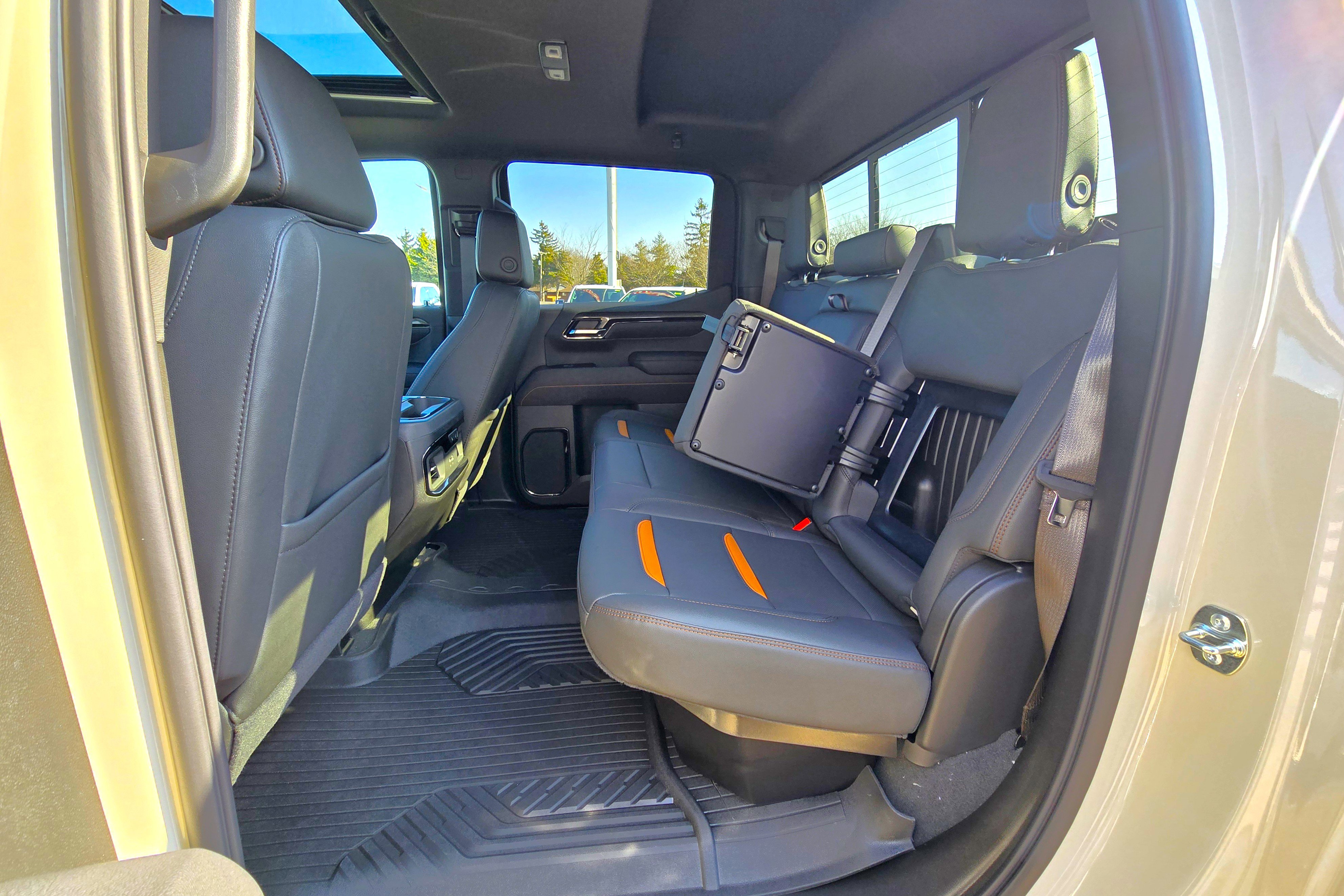 New 2026 GMC Sierra 1500 AT4 w/ AT4 Premium Package image 12