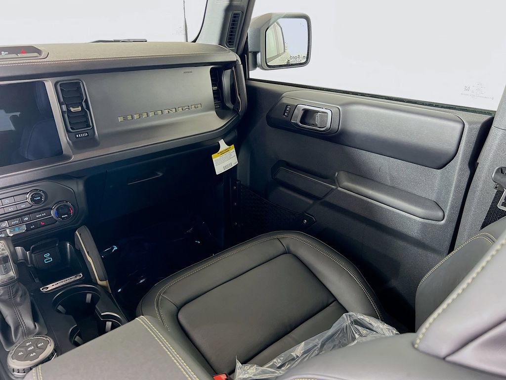 New 2025 Ford Bronco Badlands image 26