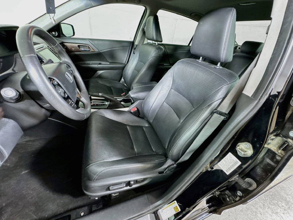 Used 2016 Honda Accord EX-L image 25
