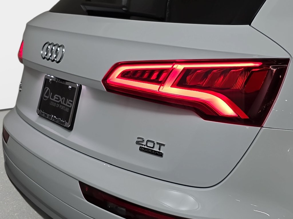 Used 2018 Audi Q5 2.0T Premium AWD/4WD image 34