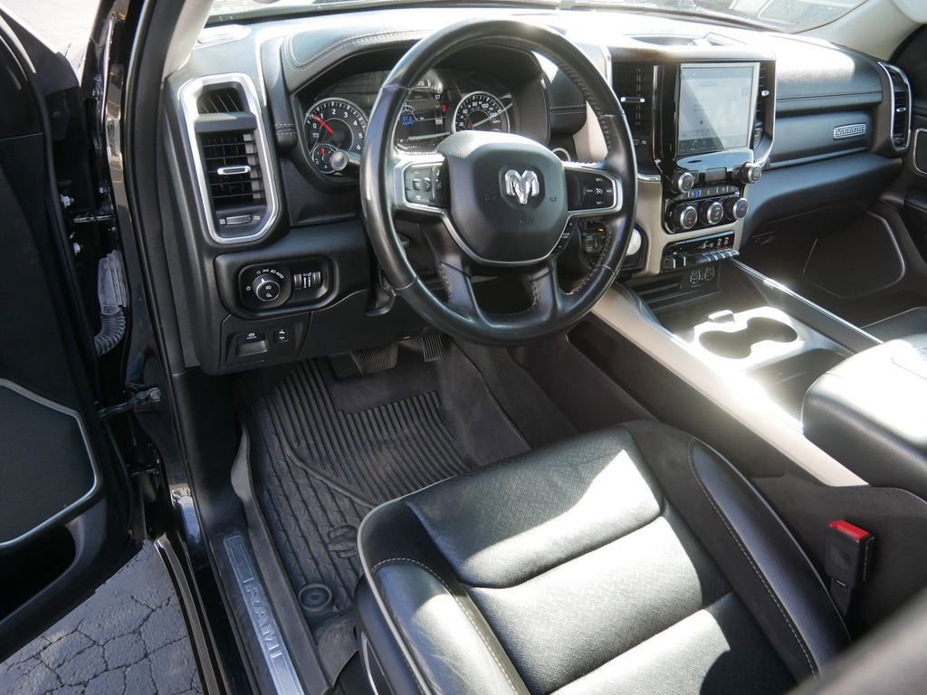 Used 2022 RAM 1500 Laramie image 12