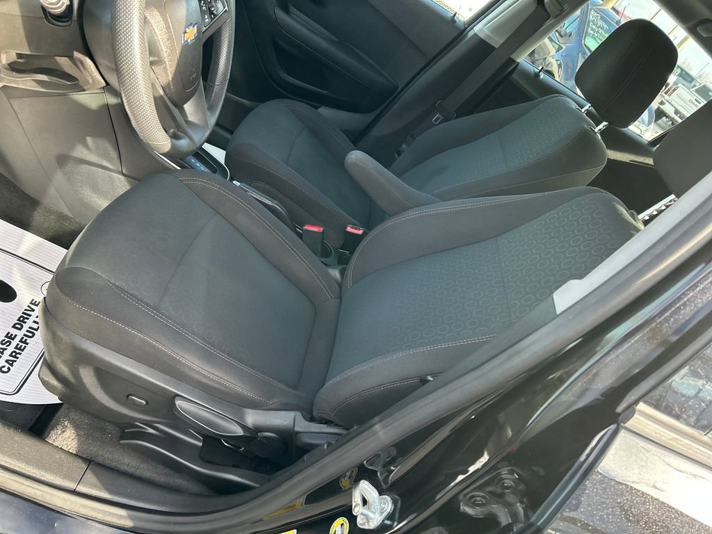 Used 2020 Chevrolet Trax LS image 8