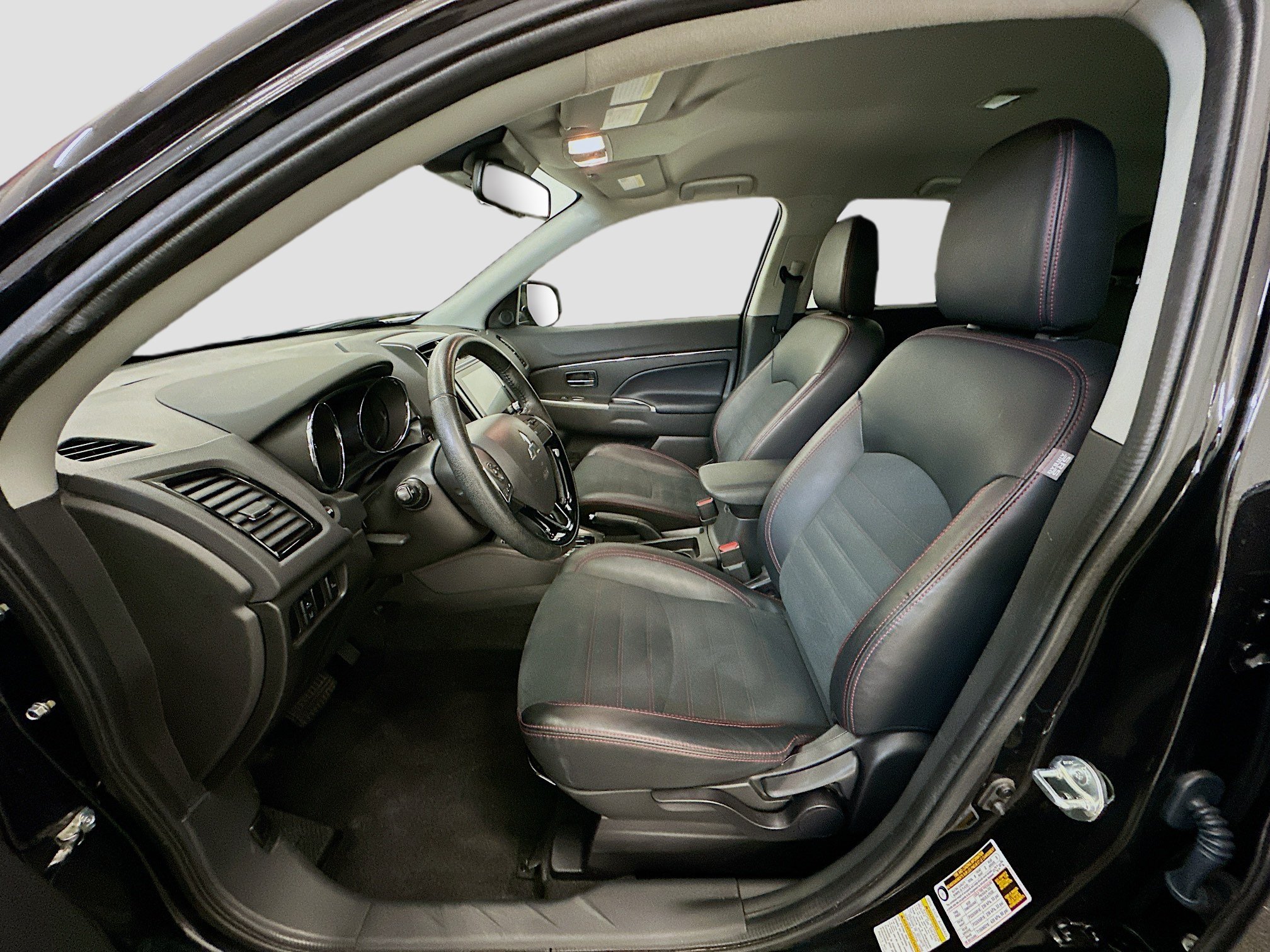 Used 2024 Mitsubishi Outlander Sport AWD image 13