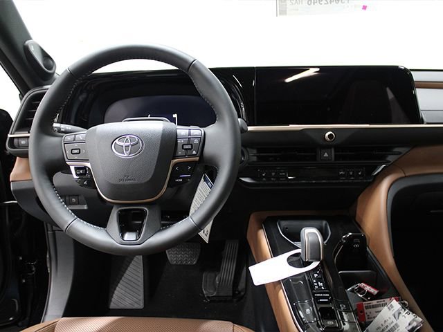 New 2026 Toyota Crown Signia AWD/4WD image 6