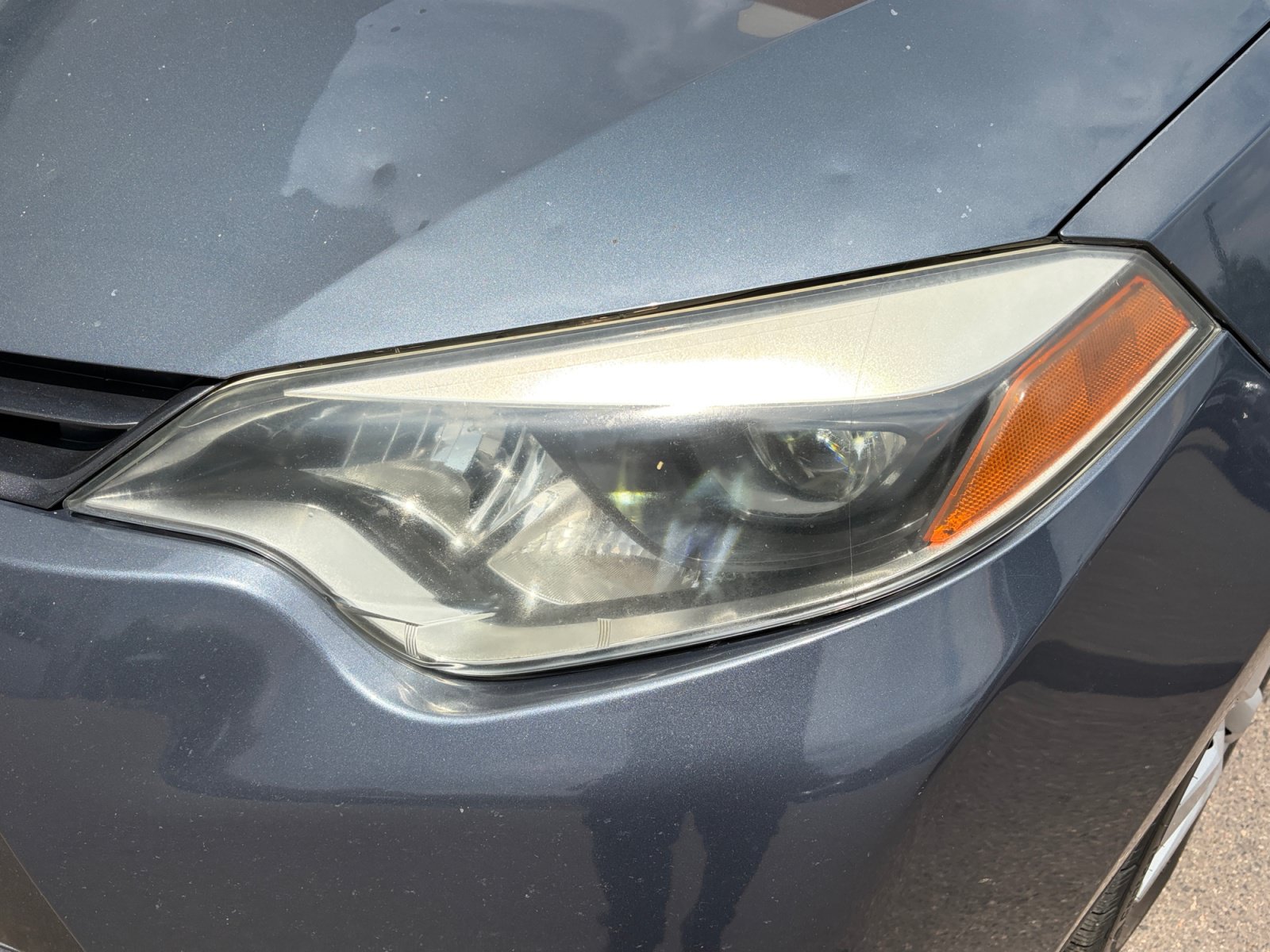 Used 2016 Toyota Corolla LE FWD image 9