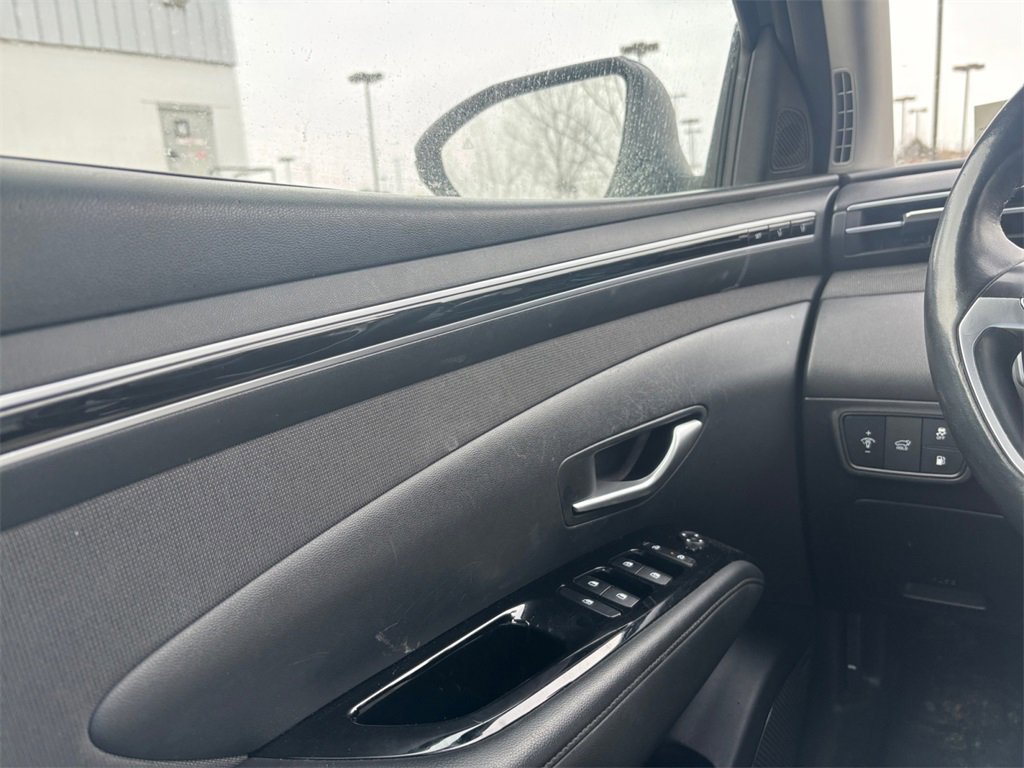 Used 2024 Hyundai Tucson Limited image 31