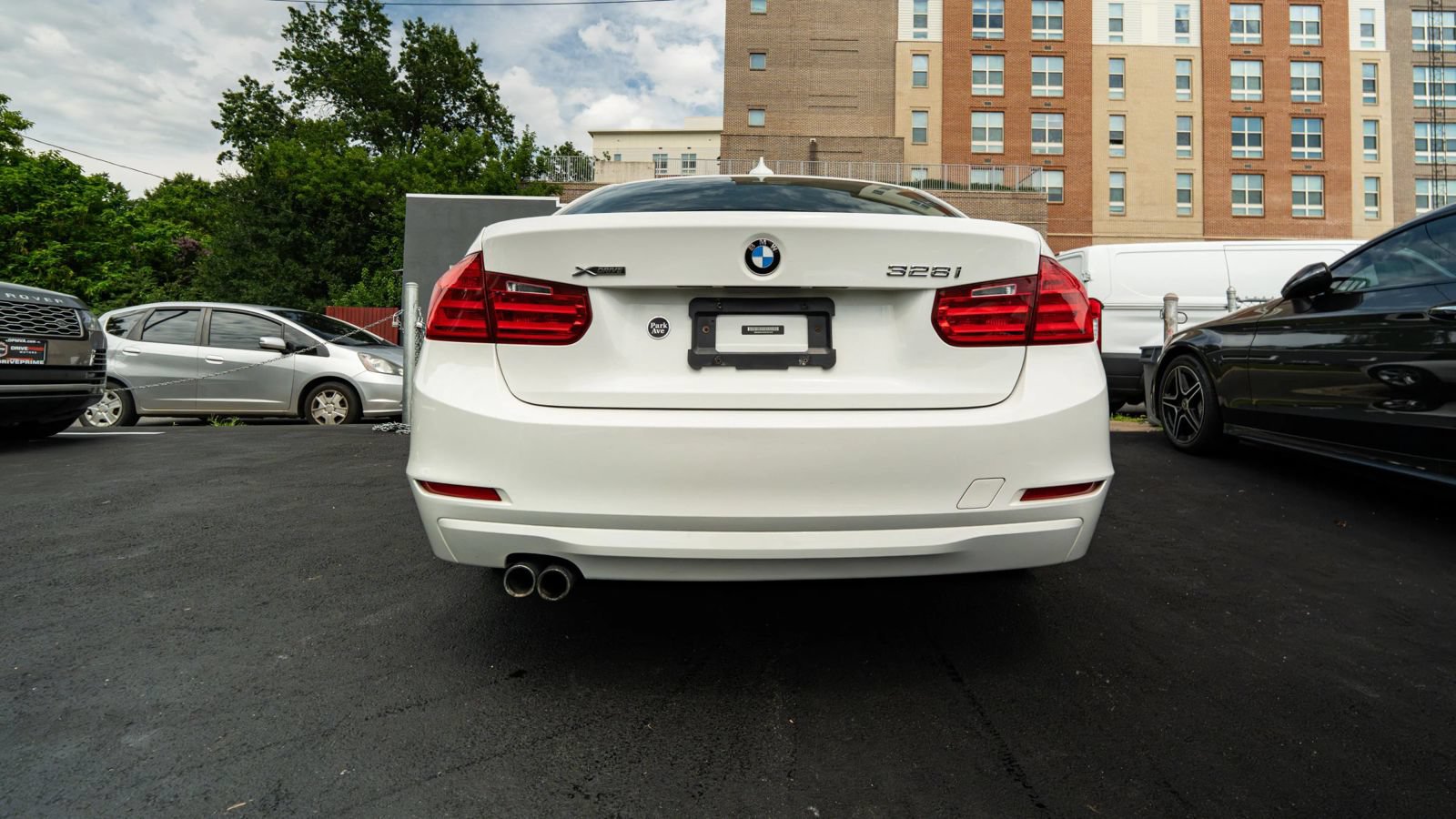 Used 2013 BMW 328i xDrive Sedan AWD/4WD image 5