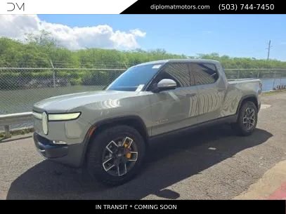 Used 2024 Rivian R1T Adventure AWD/4WD image 1