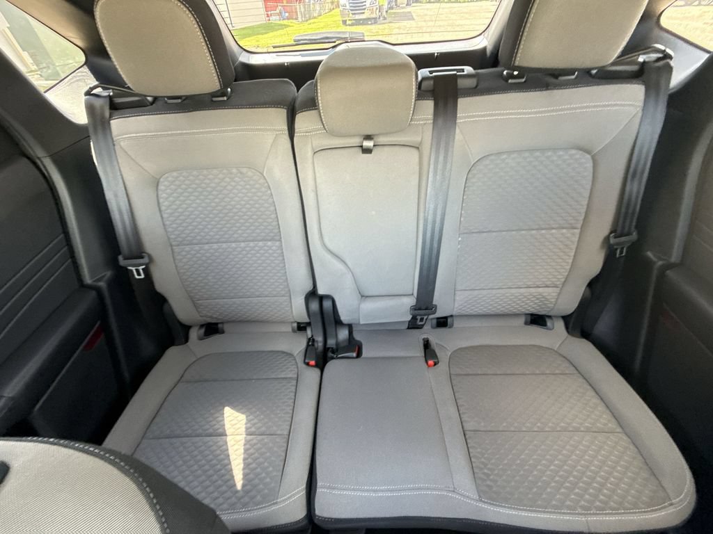 Used 2022 Ford Escape SE w/ SE Sport Appearance Package AWD/4WD image 24