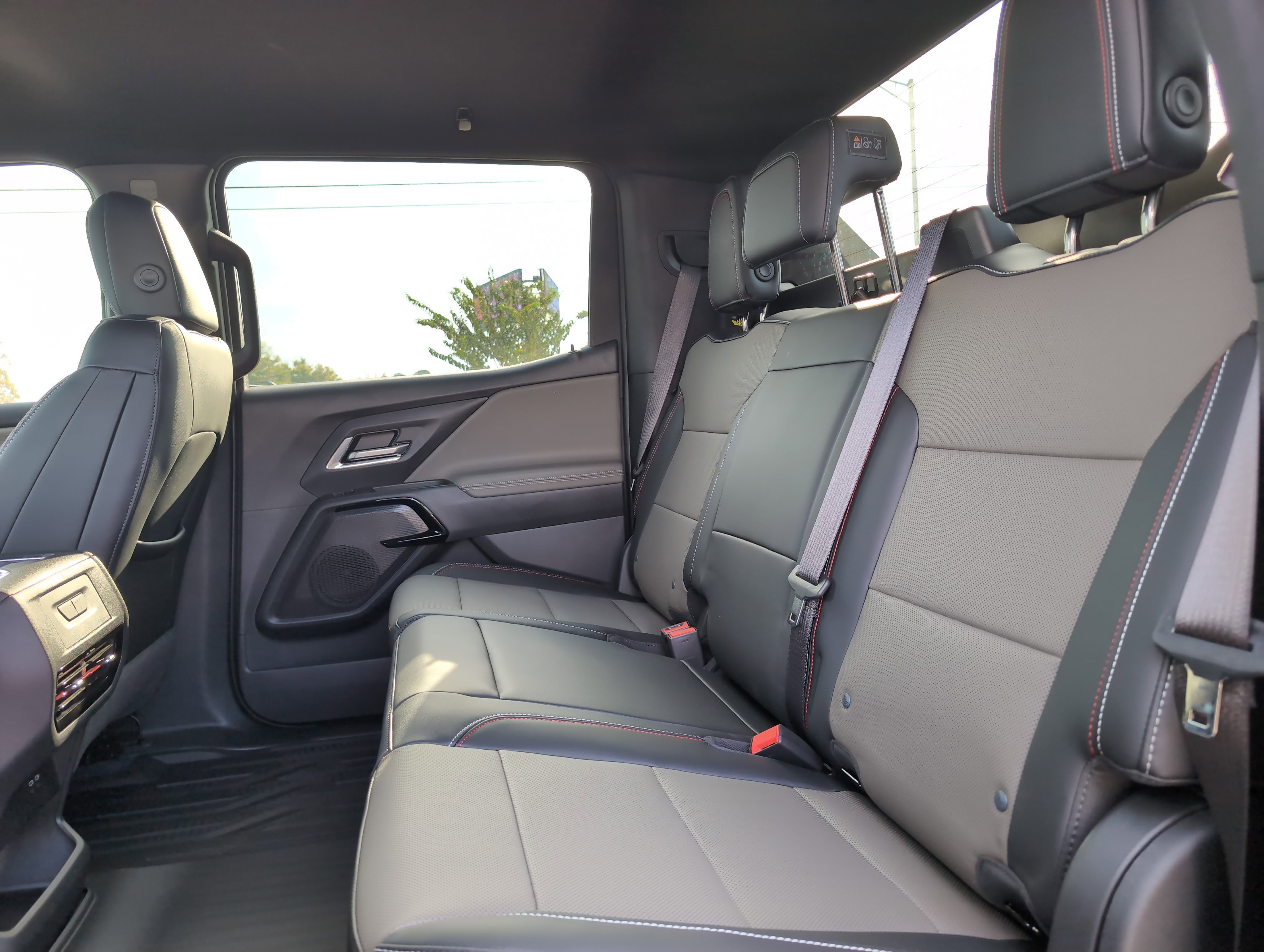 New 2026 Chevrolet Silverado EV Trail Boss w/ Plus Package image 26