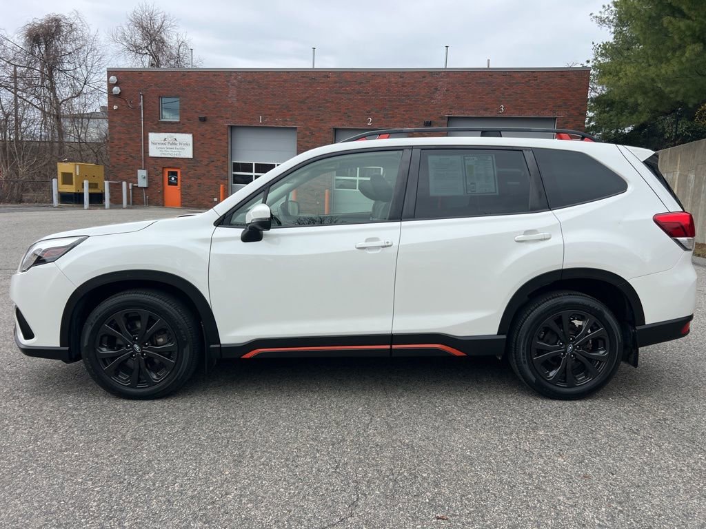 Used 2023 Subaru Forester Sport image 2