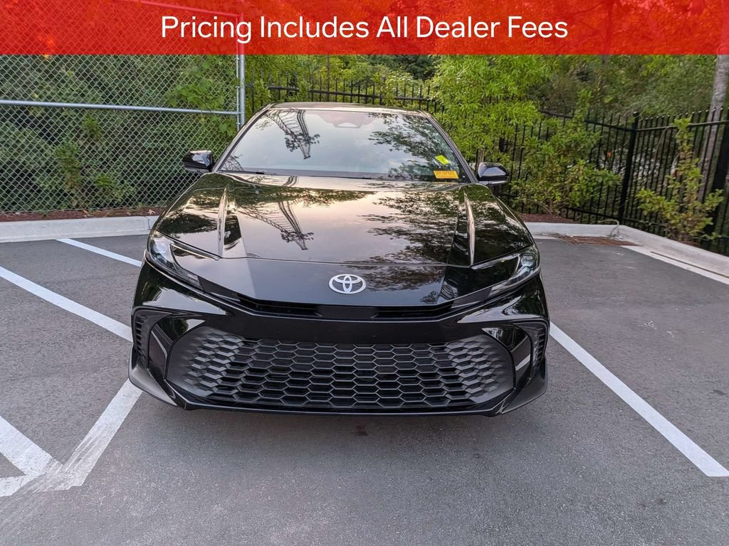 Used 2026 Toyota Camry SE FWD image 2
