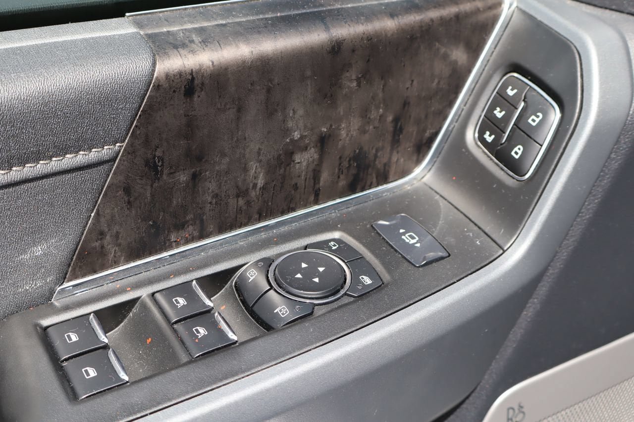 Used 2023 Ford F250 Lariat w/ Tremor Off-Road Package AWD/4WD image 20