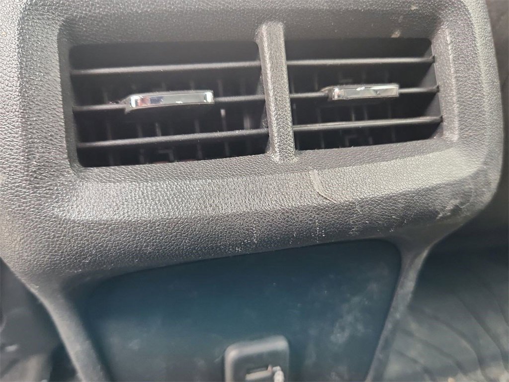 Used 2020 Chevrolet Equinox LT image 21