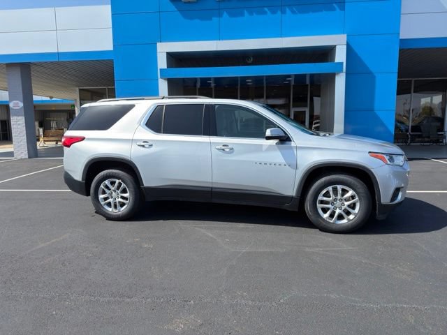 Used 2019 Chevrolet Traverse LT FWD image 3