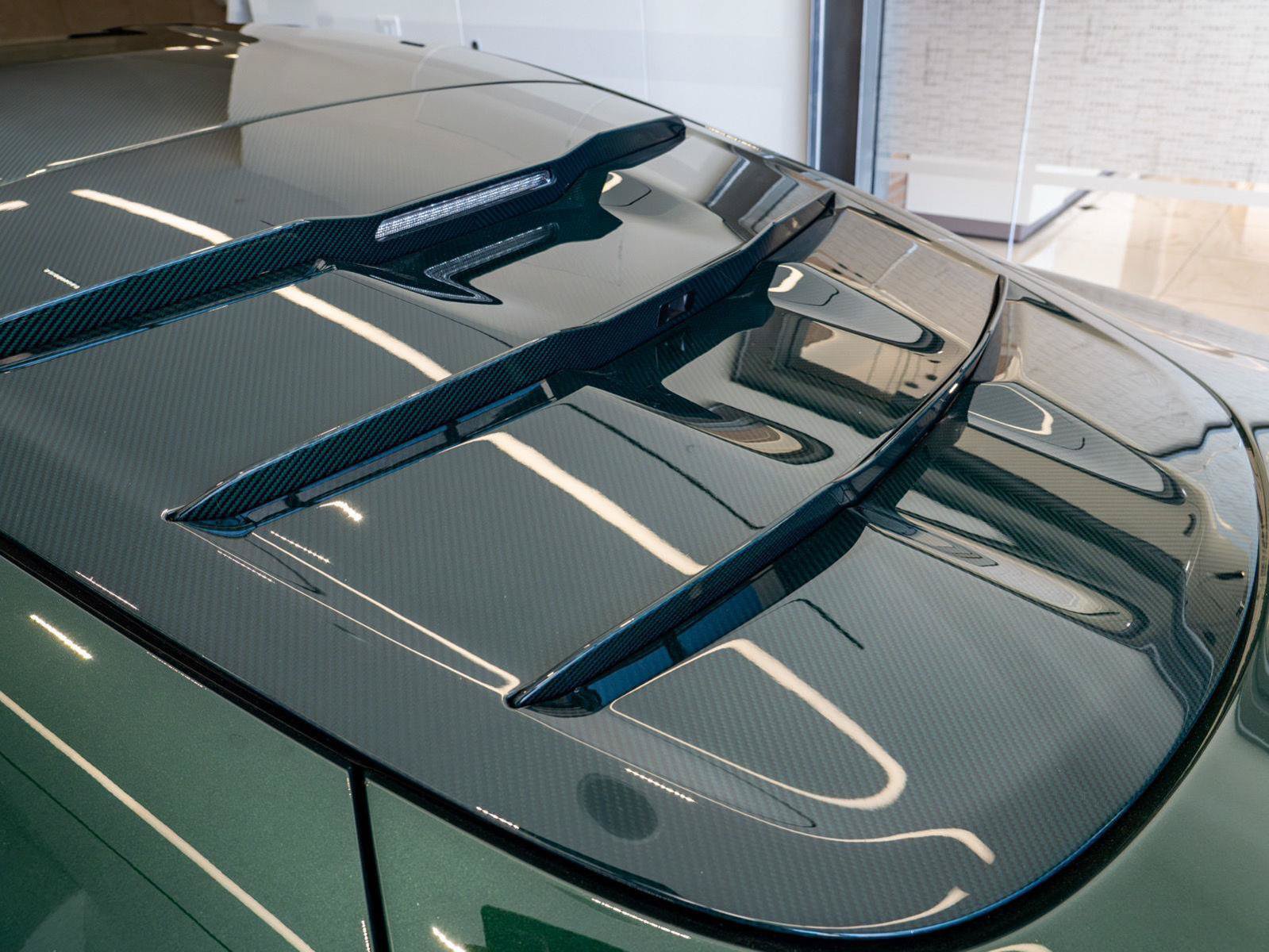 Used 2024 Aston Martin Valour RWD image 72