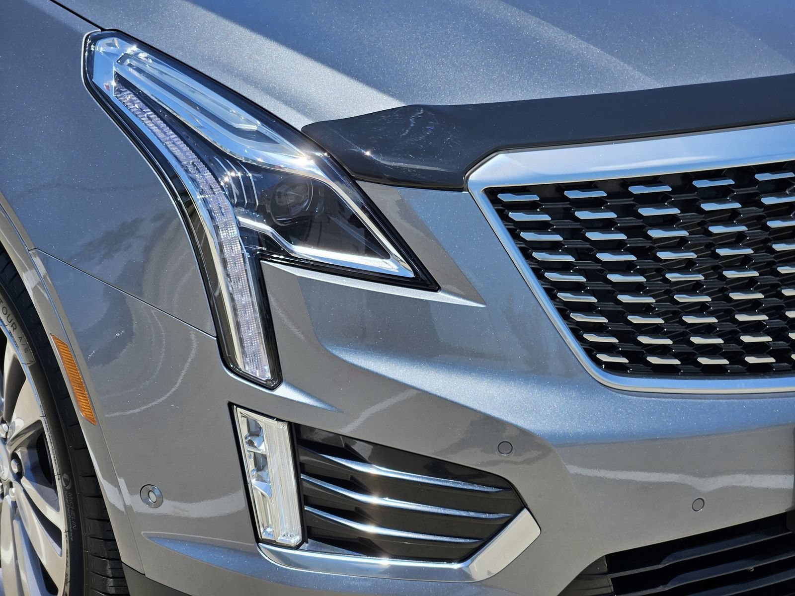 Certified 2022 Cadillac XT5 Premium Luxury w/ Technology Package FWD image 9