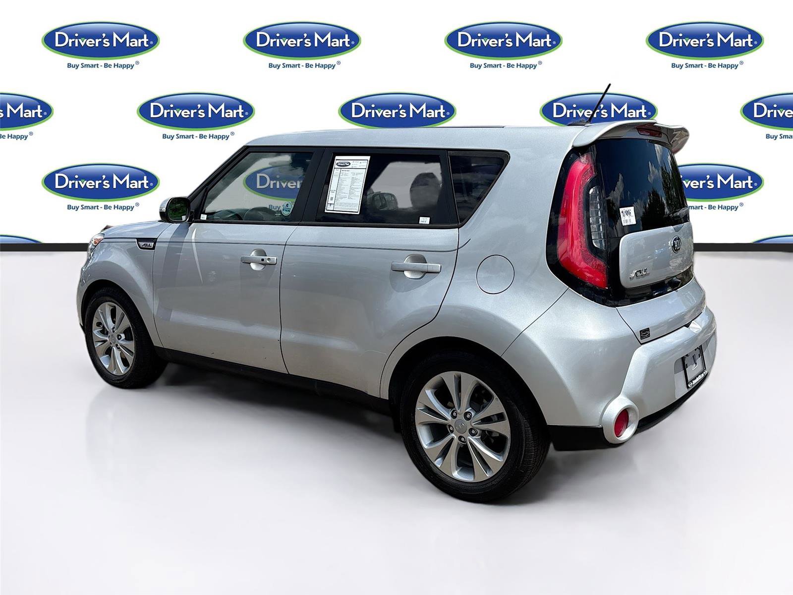Used 2016 Kia Soul ! w/ Premium Package FWD image 5