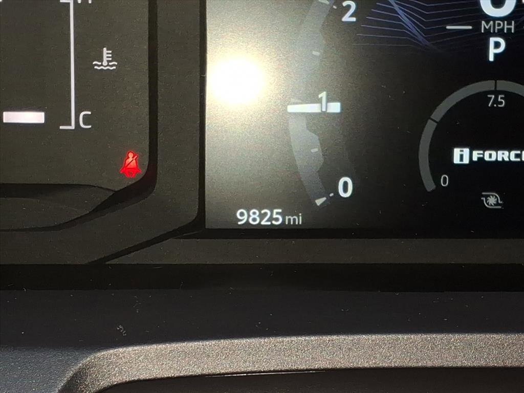 Used 2024 Toyota Tacoma SR image 27