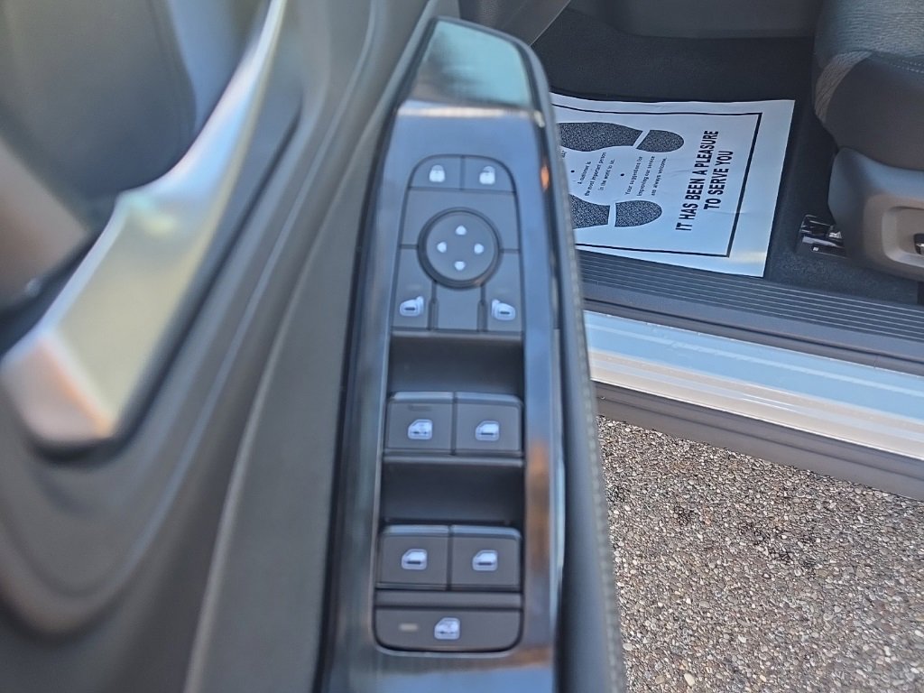 New 2026 Nissan Rogue SV image 11