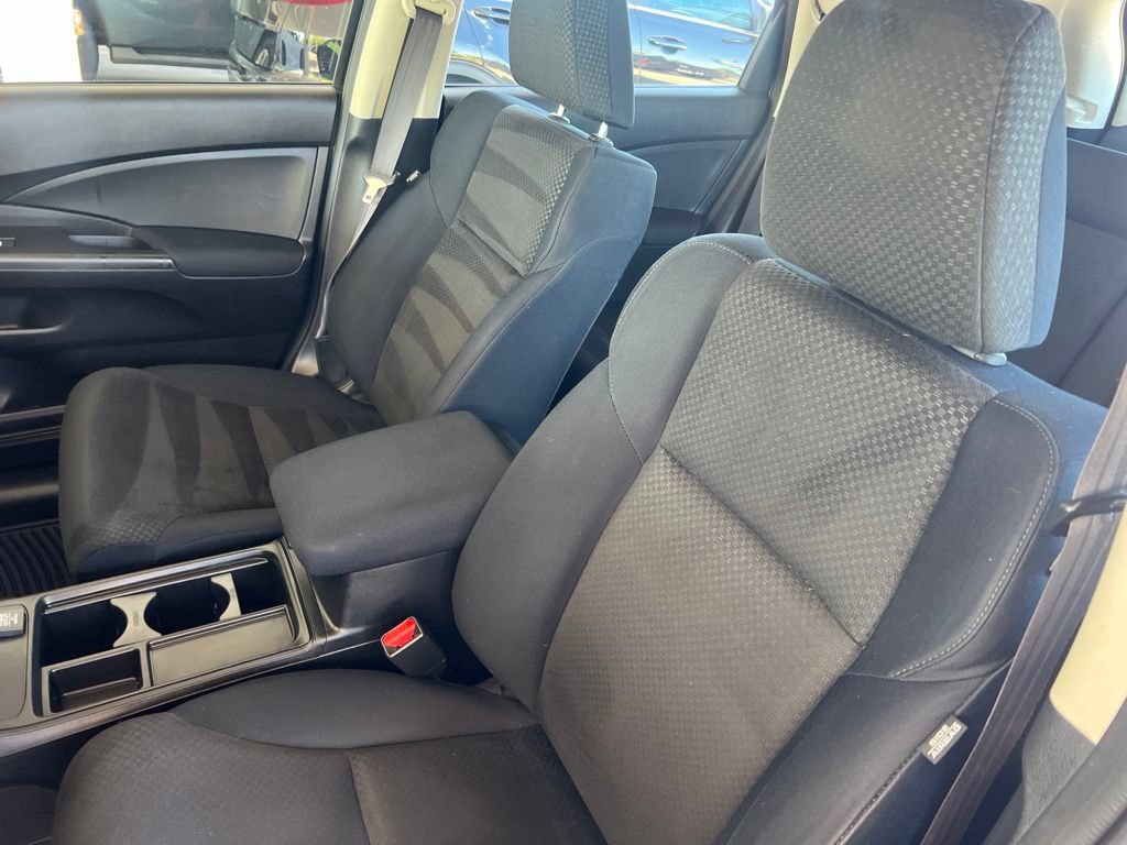 Used 2015 Honda CR-V LX image 5