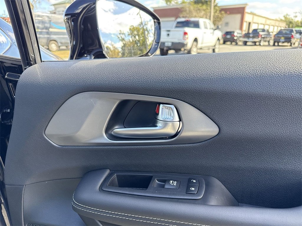 New 2026 Chrysler Pacifica Select image 27