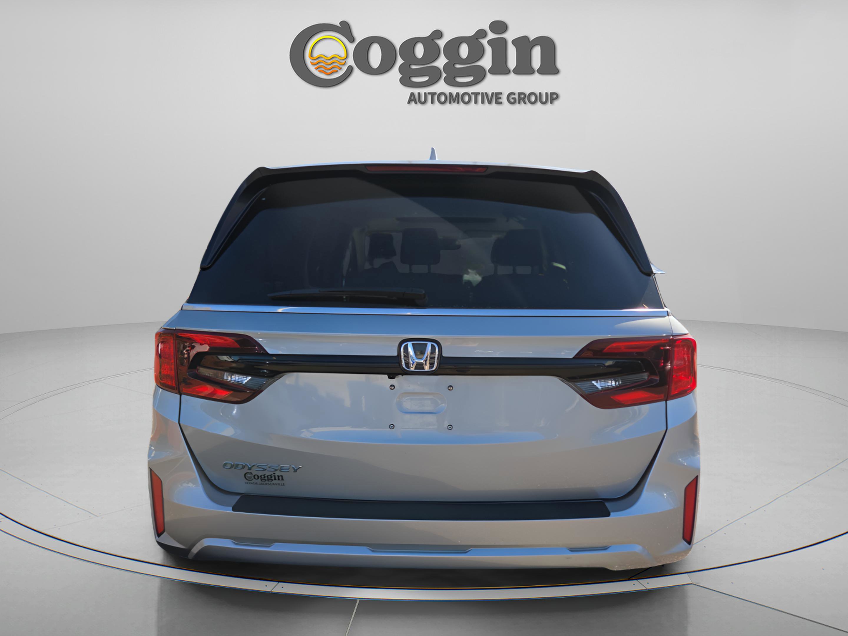 Certified 2025 Honda Odyssey EX-L image 5
