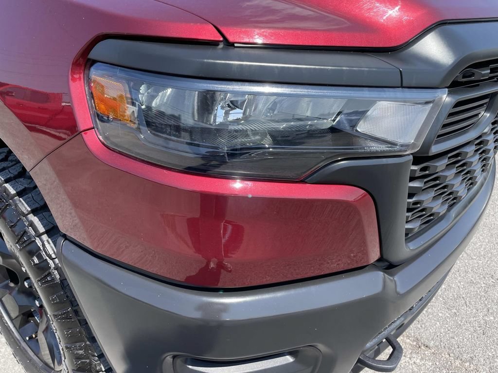 Used 2025 RAM 1500 Warlock AWD/4WD image 34