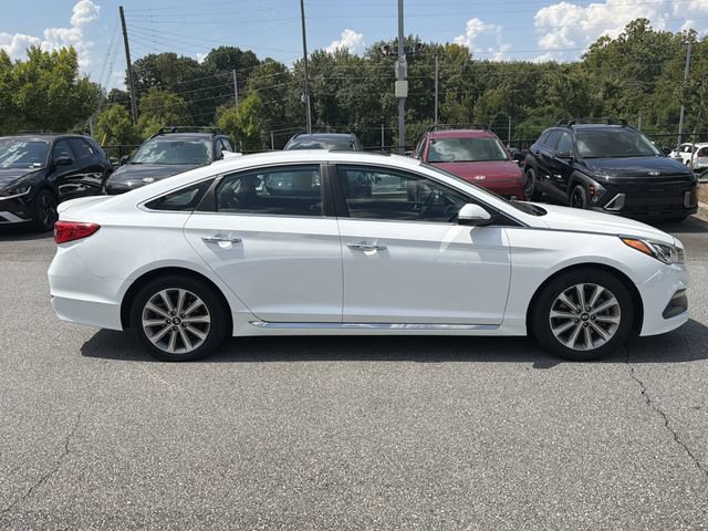 Used 2017 Hyundai Sonata Limited w/ Ultimate Package 04 FWD image 9
