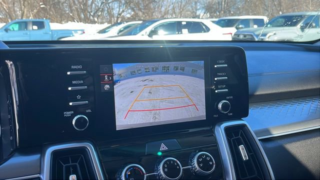 Used 2023 Kia Sorento LX image 13