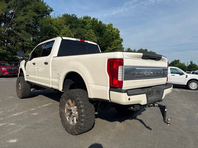 Used 2019 Ford F250 Platinum w/ Platinum Ultimate Package AWD/4WD image 3