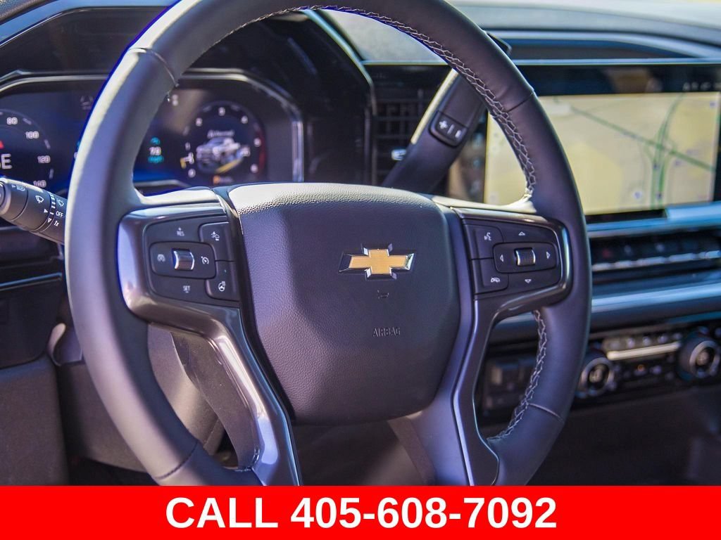 Used 2025 Chevrolet Silverado 3500 High Country w/ High Country Premium Package AWD/4WD image 40