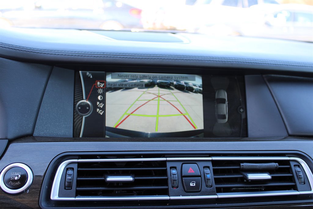 Used 2012 BMW 740i RWD image 23