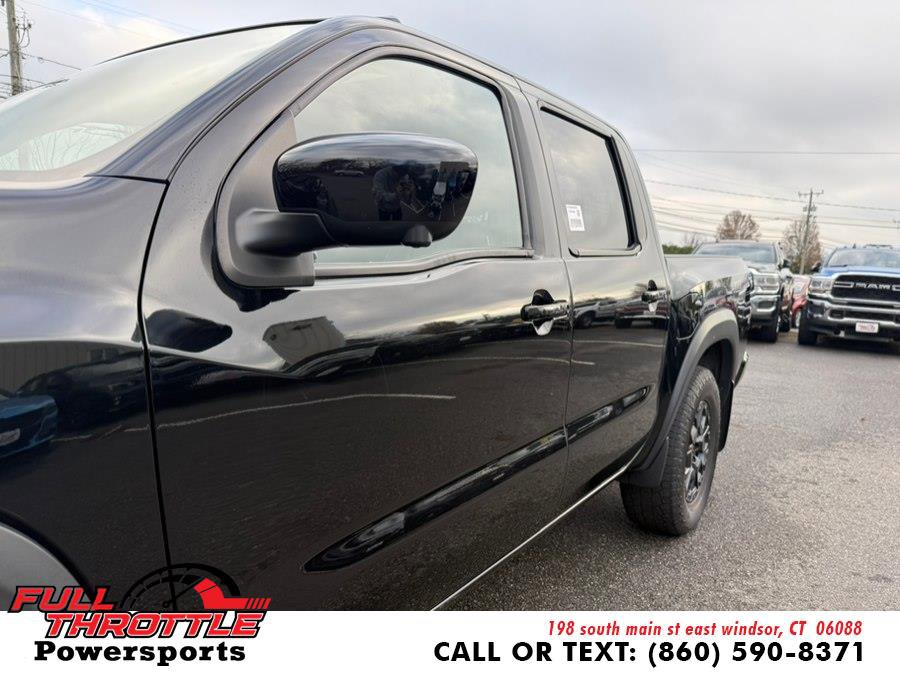 Used 2022 Nissan Frontier PRO-4X w/ Pro-4X Premium Package image 6